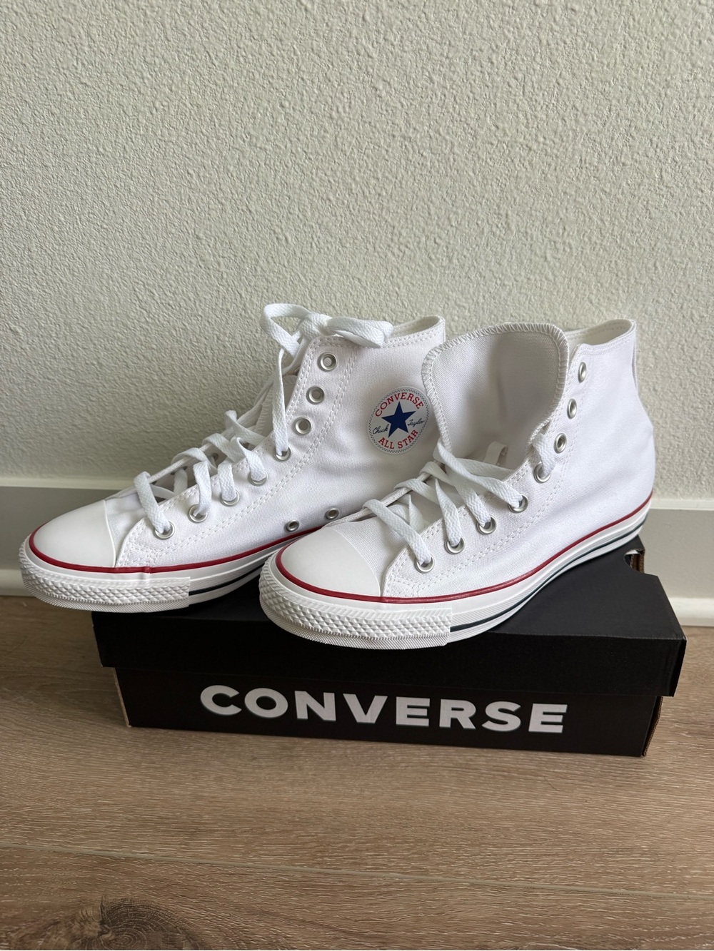 NIB Converse All Star Chuck Taylor Optical White  High Top Sneakers Womens Men’s